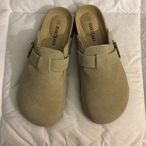 Suede slip on clogs